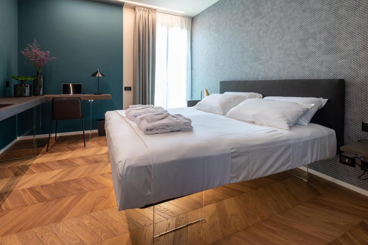 Demo Hotel Design Emotion Rimini Dış mekan fotoğraf