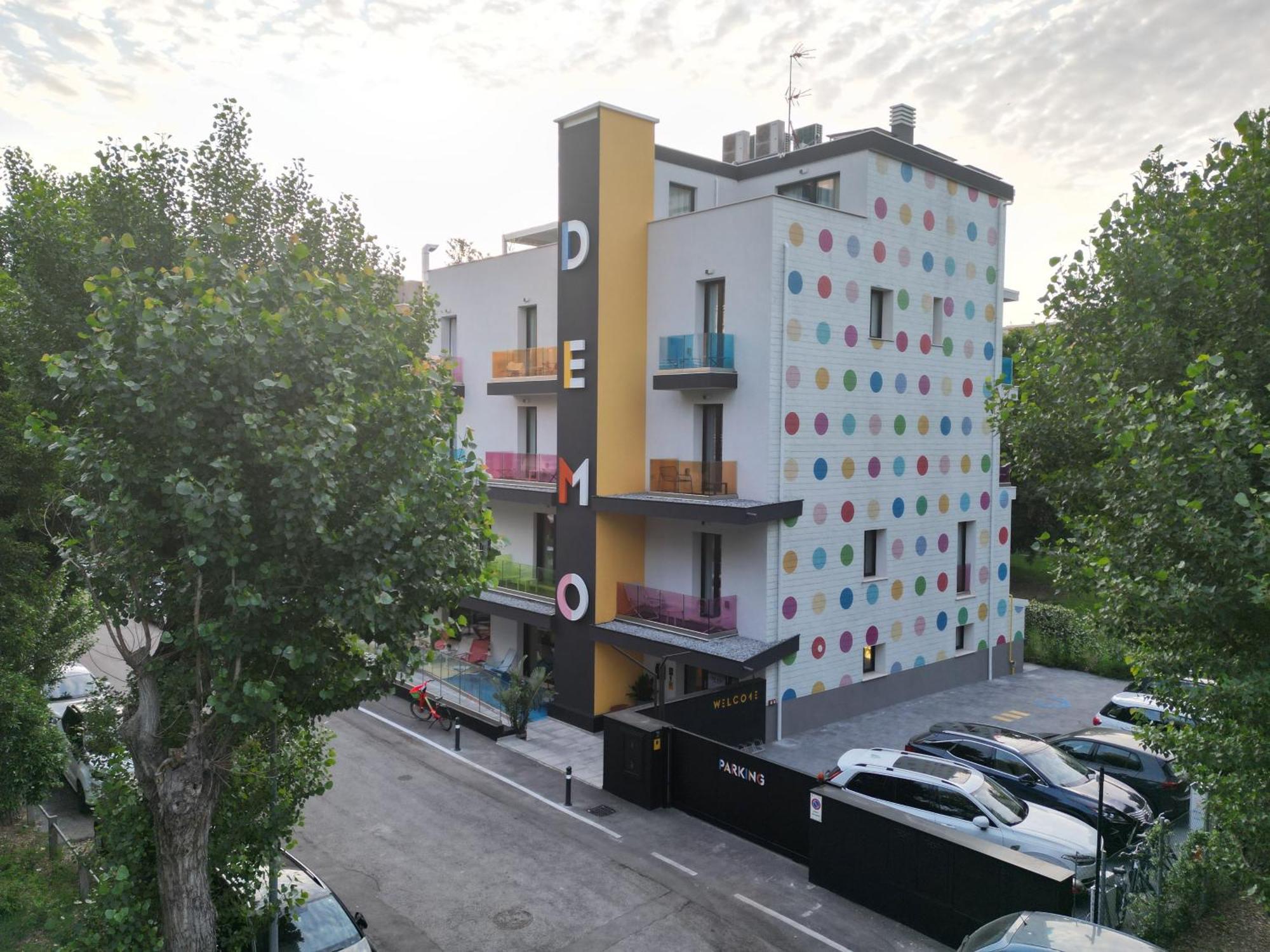 Demo Hotel Design Emotion Rimini Dış mekan fotoğraf