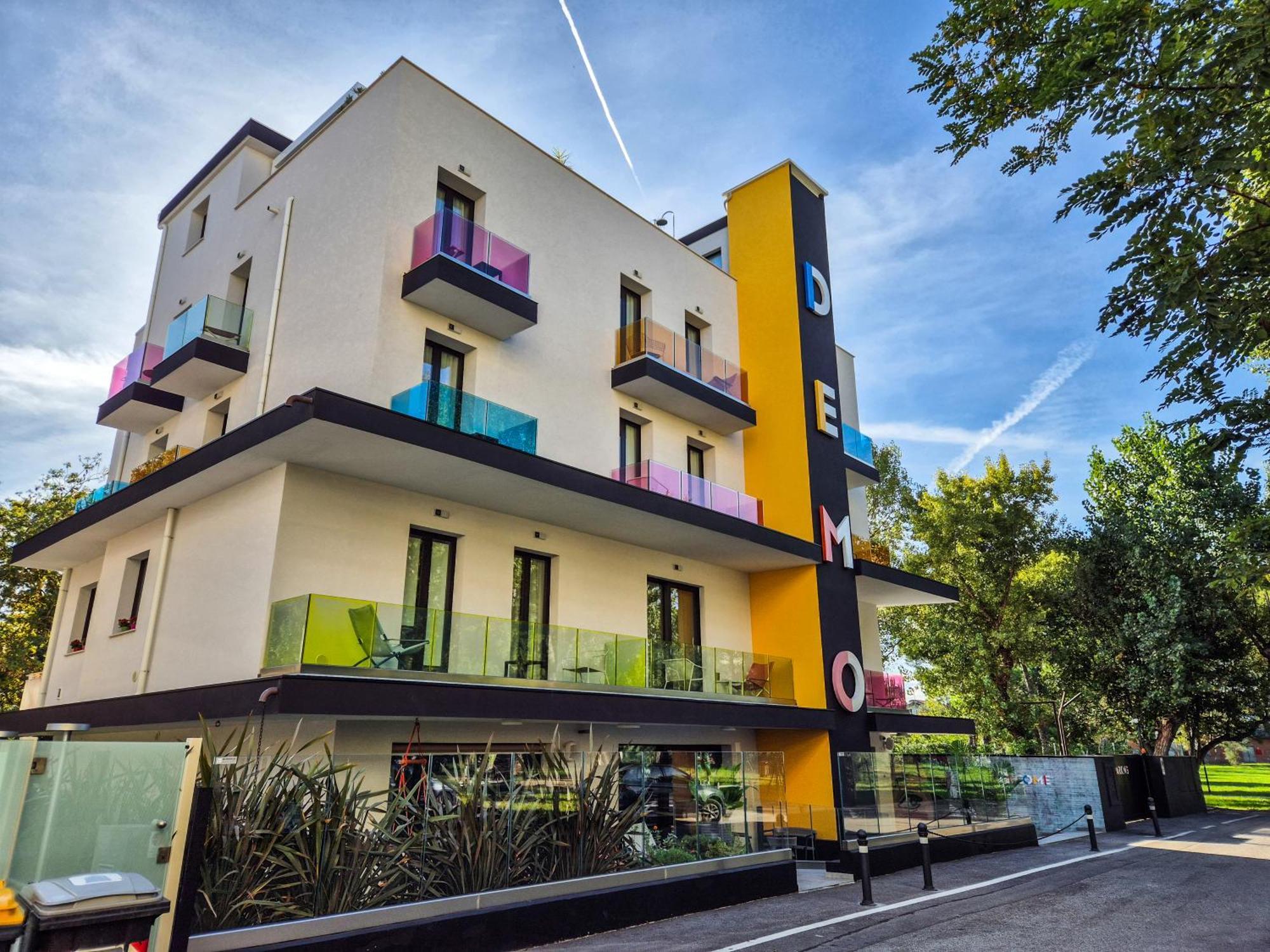 Demo Hotel Design Emotion Rimini Dış mekan fotoğraf